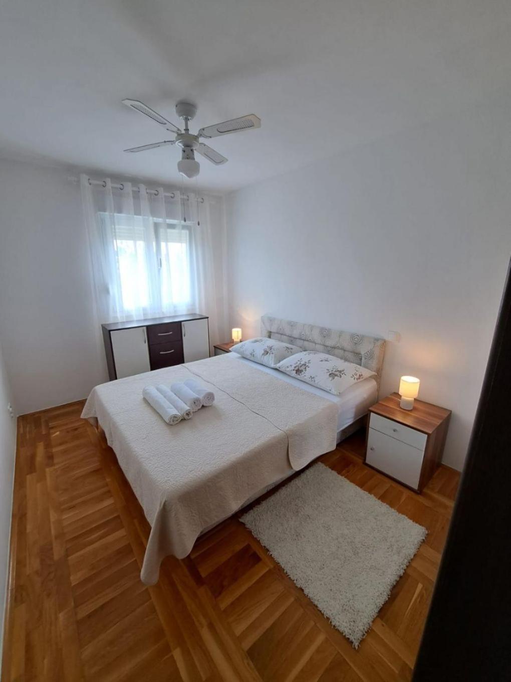 Apartment Slava - Close To The Mall Split Bagian luar foto